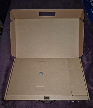 Asus vivobook (IN DOOS) 15,6 inch  beschikbaar voor biedingen