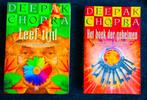 Boeken - Deepak Shopra: Het boek der geheimen & Leef-tijd, Spiritualiteit algemeen, Overige typen, Nieuw, Ophalen of Verzenden