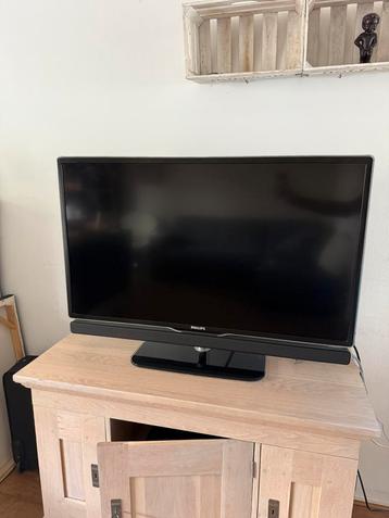 €10 Philips plasma scherm van 42 inch met media box beschikbaar voor biedingen