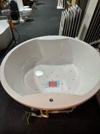 Rond bubbelbad 180cm Riho van €5500 nu €2300 XXL bubbelbad, Doe-het-zelf en Verbouw, Sanitair, Ophalen, Nieuw, Chroom, Bad
