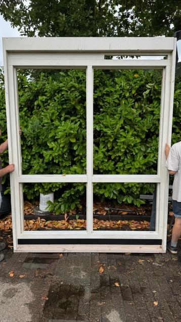 Hardhouten kozijn (ongebruikt) beschikbaar voor biedingen