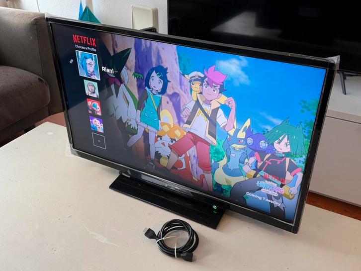 Toshiba LCD Color TV 32” (Goede Staat), Audio, Tv en Foto, Televisies, Zo goed als nieuw, LCD, Minder dan 40 cm, Full HD (1080p)