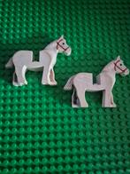 Set van 2 Vintage Lego Paarden, Sieraden, Tassen en Uiterlijk, Oorbellen, Overige materialen, Gebruikt, Wit, Ophalen of Verzenden