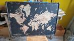 wereldkaart in frame, Ophalen