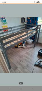 Half Hoogslaper Ties - Grijze Kinderbed, Kinderen en Baby's, Kinderkamer | Bedden, Ophalen, Gebruikt, Hoogslaper of Stapelbed