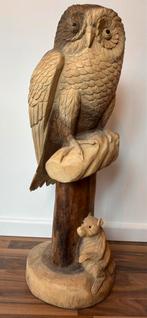 Suar-houten uil + eekhoorn +/- 85cm hoog +/- 30cm breed, Ophalen