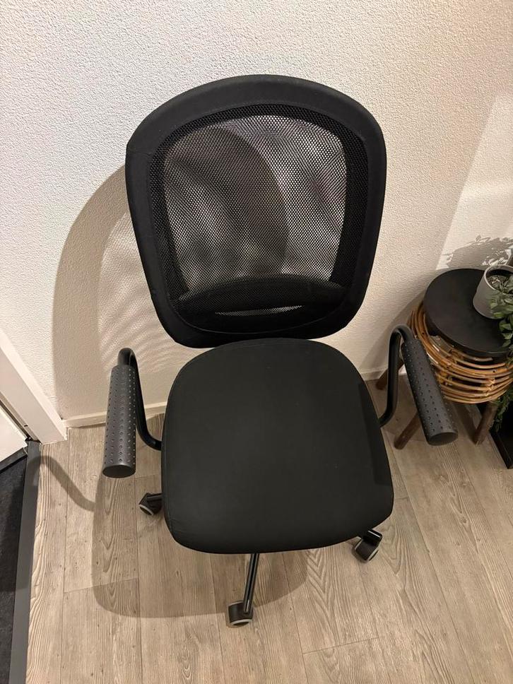 Zwarte Bureaustoel, Huis en Inrichting, Bureaustoelen, Zo goed als nieuw, Bureaustoel, Zwart, Ergonomisch, Ophalen