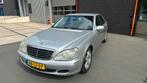 Mercedes-Benz S-Klasse 3.7 S350 AUT 2003 Grijs, Auto's, Automaat, Achterwielaandrijving, Bedrijf, Zilver of Grijs
