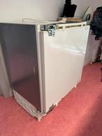 Prima Inbouwvriezer Siemens, Ophalen, Zonder vriesvak, 200 liter of meer, Zo goed als nieuw