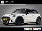 Mini Cooper 1.5 Serious Business (UNION JACK ACHTERLICHTEN,, Auto's, 136 pk, Gebruikt, 4 stoelen, Leder en Stof