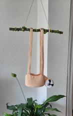 Gehaakte plantenhanger luiaard, Ophalen of Verzenden, Nieuw, Haken, Overige typen