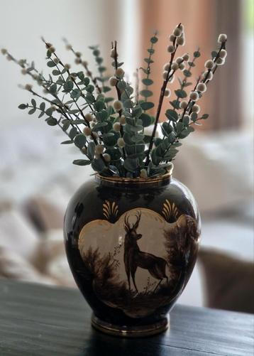Vintage vaas van H. Bequet - Edelhert beschikbaar voor biedingen
