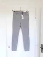 YAYA denim studio jeans broek lichtgrijs - NIEUW, Kleding | Dames, Spijkerbroeken en Jeans, Yaya, Nieuw, Grijs, W33 - W36 (confectie 42/44)