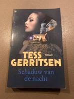 Schaduw van de nacht - Tess Gerritsen Thriller, Boeken, Thrillers, Ophalen of Verzenden, Zo goed als nieuw, Nederland