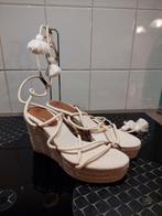 Sleehak sandalen H&M.38 veter enkelsluiting beige 1xgedragen, H&M, Beige, Zo goed als nieuw, Sandalen of Muiltjes