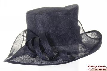 Dameshoed Favorite Modell donkerblauw sisal sinamay 57,5 new beschikbaar voor biedingen