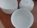 4 kommen Hema wit, Huis en Inrichting, Keuken | Servies, Gebruikt, Ophalen of Verzenden, Kom(men), Overige stijlen