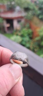 (11) Romeins bronzen ring, bodemvondst, Ophalen of Verzenden, Brons, Ring