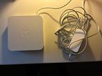 Apple Airport Extreme Base Station, Ophalen of Verzenden, Zo goed als nieuw, Router, Apple