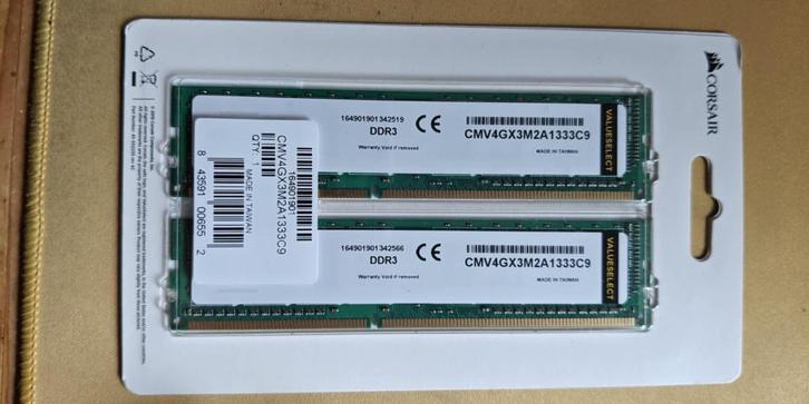 Corsair 2 x 2GB RAM werkgeheugen DDR3 CMV4GX3M1A1333C9, Computers en Software, RAM geheugen, Nieuw, Desktop, 2 GB, DDR3, Ophalen of Verzenden