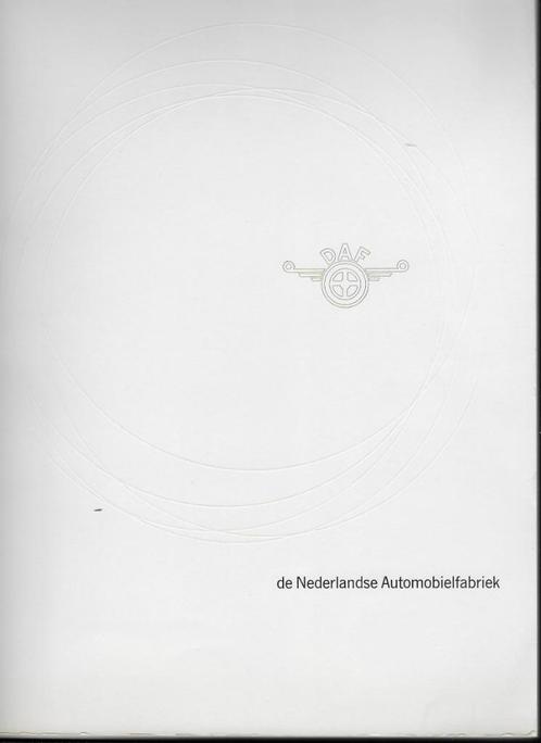 Daf Nederlandse automobiel fabriek 1968, Boeken, Vervoer en Transport, Zo goed als nieuw, Vrachtwagen, Ophalen of Verzenden