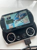 PSP Go Bundel met Spellen en Oplader, Spelcomputers en Games, Avontuur en Actie, Online, Gebruikt, 1 speler