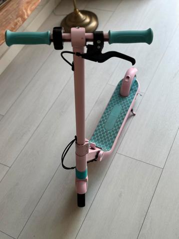Elektrische kinder step beschikbaar voor biedingen