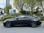 Alfa Romeo Giulia 2.0T Q4 Veloce 280PK Pano•Leder, Auto's, Alfa Romeo, Te koop, Geïmporteerd, 5 stoelen, Benzine