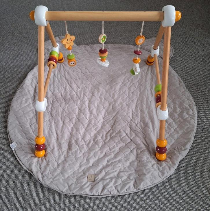 Babygym speelgoed van Fupa Vienna + Jollein speelkleed, Kinderen en Baby's, Speelgoed | Babyspeelgoed, Zo goed als nieuw, Babygym