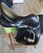 Prestige Modena 18 inch zadel, Dieren en Toebehoren, Paarden en Pony's | Zadels, Ophalen of Verzenden, Gebruikt, Dressuur