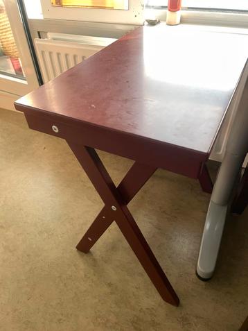 Ikea small folding table beschikbaar voor biedingen