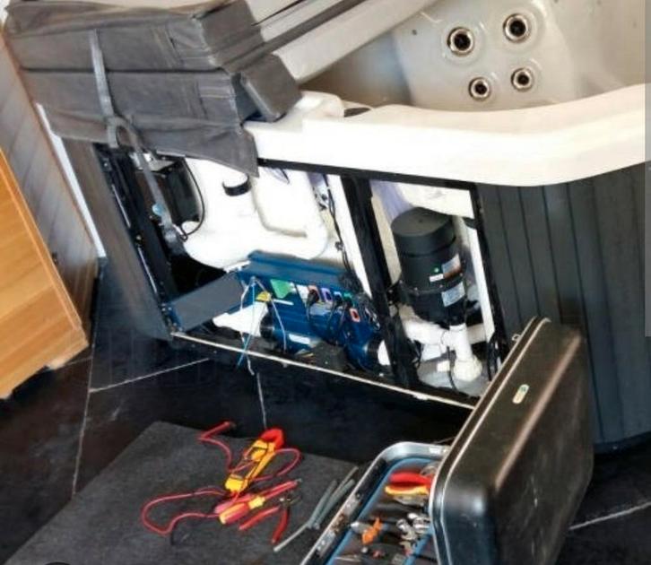 Uw jacuzzi / zwemspa defect? MONTEUR mogelijk door heel nl!, Tuin en Terras, Bubbelbaden en Hottubs, Nieuw, Pomp, Ophalen of Verzenden