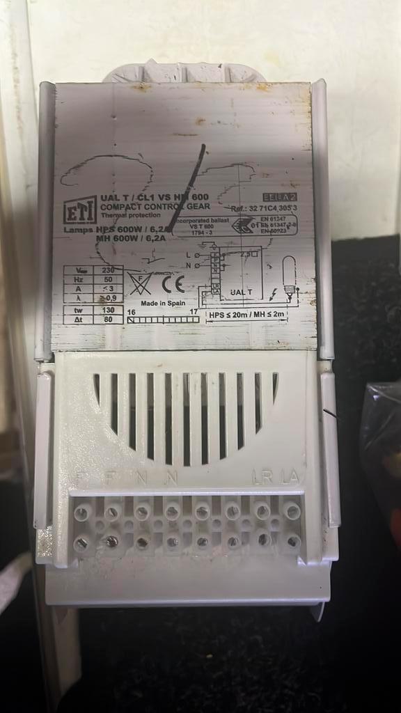 ETI UAL T/CL1 VS H 600 voorschakelapparaat – 600W HPS / MH b, Hobby en Vrije tijd, Elektronica-componenten, Gebruikt, Ophalen of Verzenden