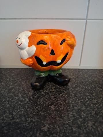Haloween plantenpotje beschikbaar voor biedingen