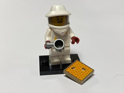 Lego Serie 21 Minifiguur col21-7 Beekeeper, Kinderen en Baby's, Speelgoed | Duplo en Lego, Nieuw, Lego, Complete set, Ophalen of Verzenden