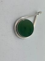 B646 Prachtige 800 zilveren hanger groene jade, Sieraden, Tassen en Uiterlijk, Antieke sieraden, Ophalen of Verzenden, Zilver
