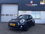 Mini Mini 1.5 Cooper|Led|Automaat|Nav|Sportstoelen|Xenon, Auto's, Mini, Gebruikt, Euro 6, Leder en Stof, Zwart
