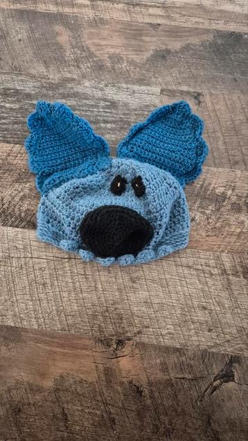 Baby mutsje Woezel beschikbaar voor biedingen
