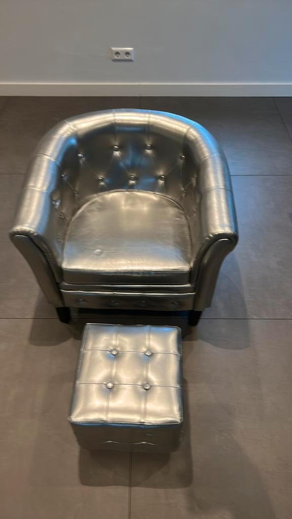 Kinderfauteuil - Zo goed als nieuw!, Huis en Inrichting, Fauteuils, Zo goed als nieuw, Kunststof, Minder dan 50 cm, Minder dan 75 cm