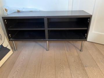 Gratis ophalen: kastje / tv meubel 