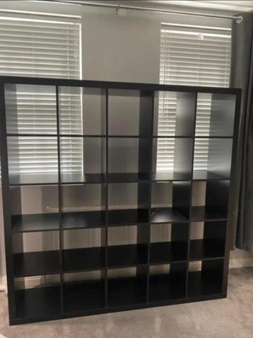 25 vaks Kallax open kast vakkenkast zwart Ikea ZGAN!!  beschikbaar voor biedingen