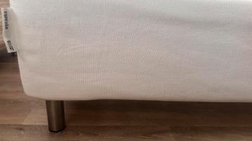 Ikea Bed - Zo goed als nieuw! beschikbaar voor biedingen