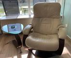 Fauteuil, Huis en Inrichting, Gebruikt, Ophalen of Verzenden, 50 tot 75 cm, Leer