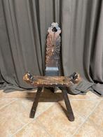 Antiek Spaans houten stoeltje/driepootkrukje, Antiek en Kunst, Ophalen