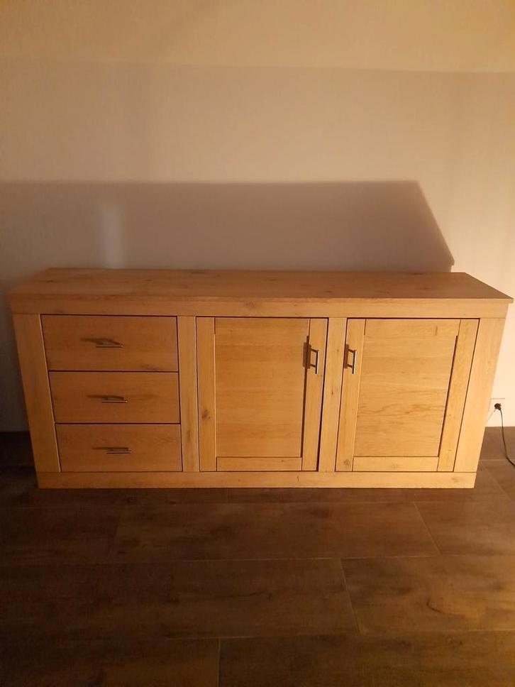 Nette Dressoir - 190cm breed, Huis en Inrichting, Kasten | Dressoirs, Gebruikt, 150 tot 200 cm, 25 tot 50 cm, Met lade(s), Met deur(en)