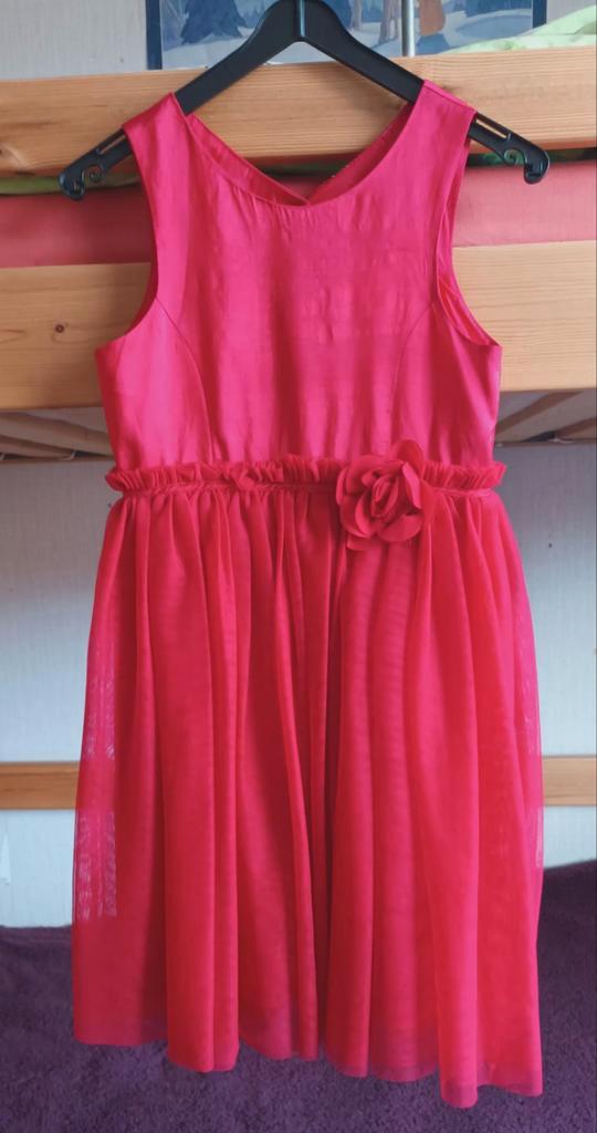 Carnaval, Feestje. Rood jurkje mt XS?, Kinderen en Baby's, Carnavalskleding en Verkleedspullen, Meisje, Ophalen of Verzenden