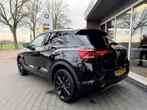 Volkswagen T-Roc 1.5 TSI Sport Acc Black Style Camera Virtua, Auto's, Volkswagen, Euro 6, 4 cilinders, 150 pk, Zwart