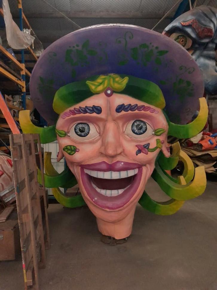 Grote 'Carnavalskop' (3m breed) te koop!, Hobby en Vrije tijd, Feestartikelen, Gebruikt, Versiering, Carnaval, Ophalen