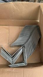 Gb hoekanker met ril 90x90 60x2,5 sv 72230 150 stuks, Doe-het-zelf en Verbouw, IJzerwaren en Bevestigingsmiddelen, Ophalen, Zo goed als nieuw