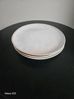 Yaya home servies 3 borden, Huis en Inrichting, Ophalen of Verzenden, Zo goed als nieuw, Overige stijlen, Bord(en)
